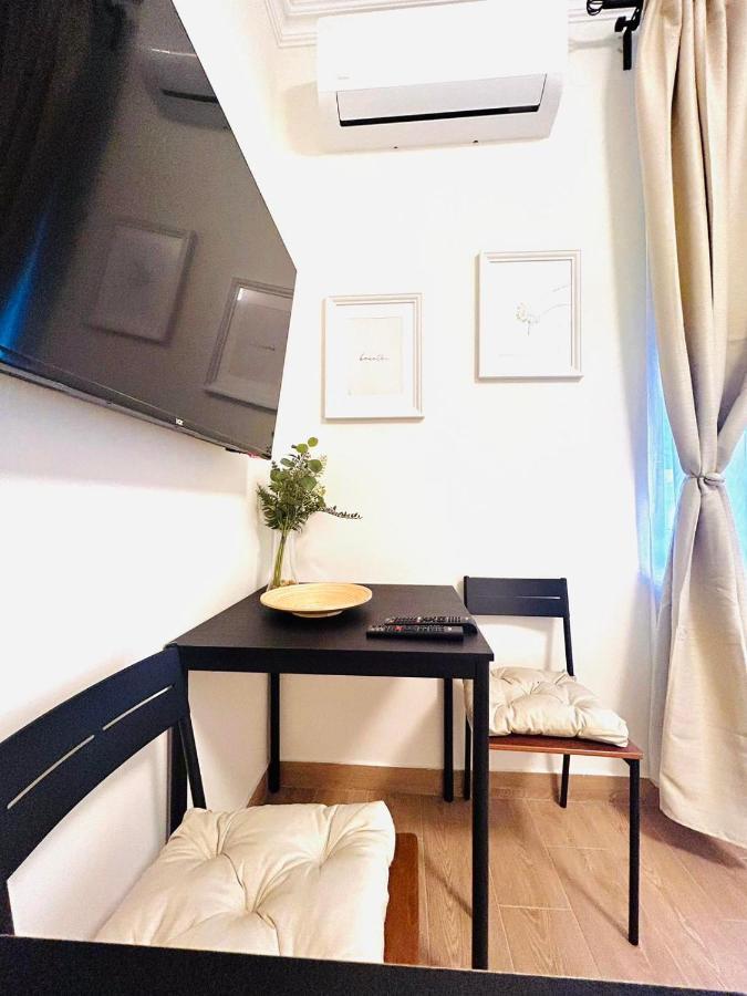 Pop Luxury Apartments Belgrado Buitenkant foto