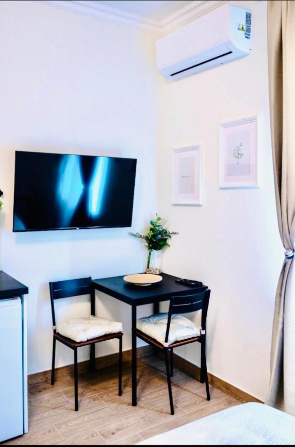 Pop Luxury Apartments Belgrado Buitenkant foto